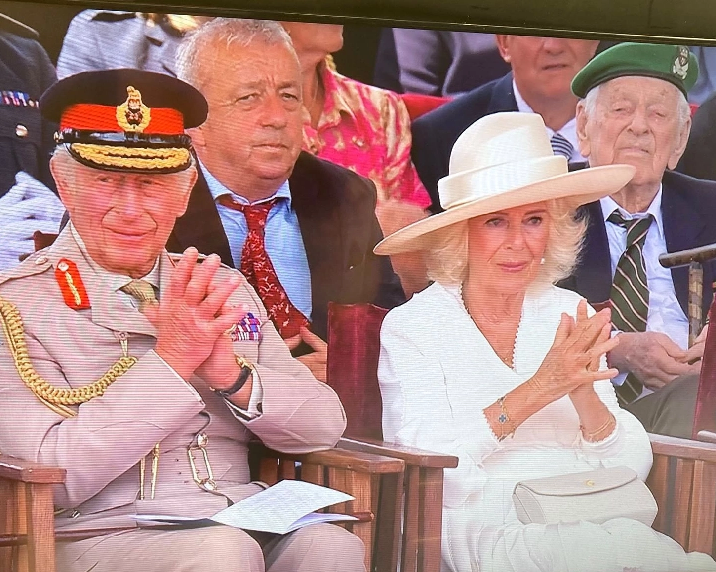 Des at the VJ commemorations
